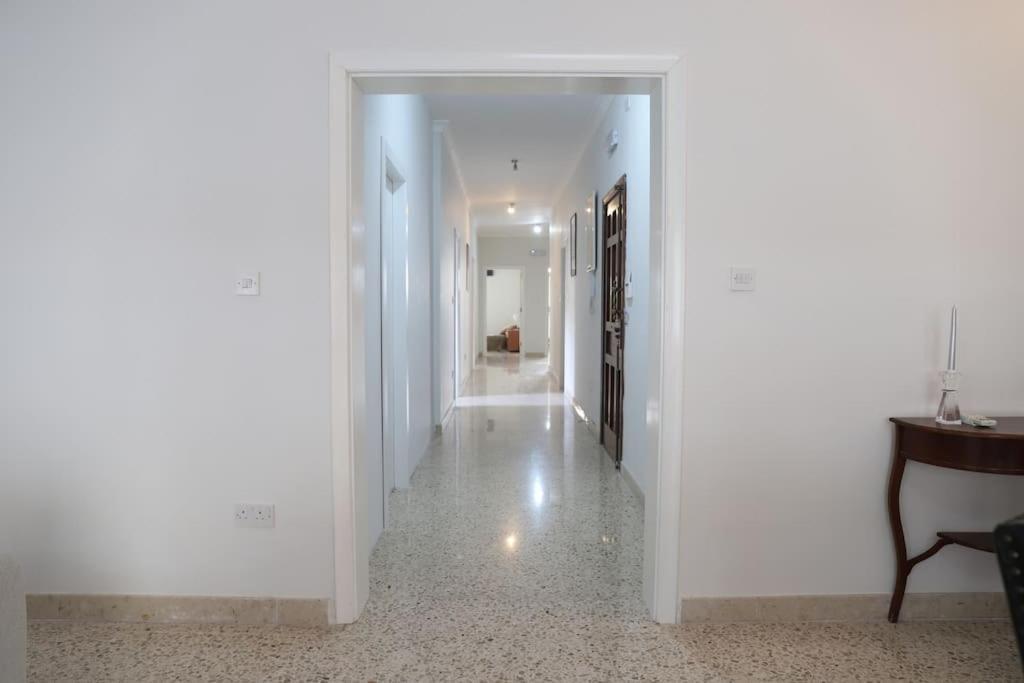 Seaview 3 Bedroom Apartment In סליאמה מראה חיצוני תמונה